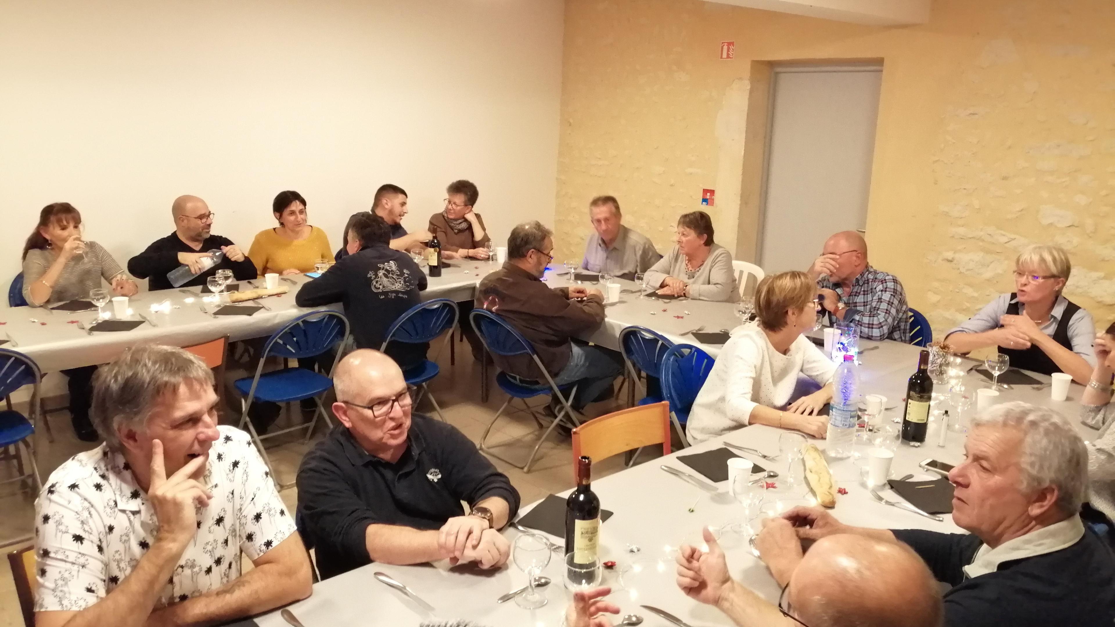 Ripaille chez les zigsloups 8 